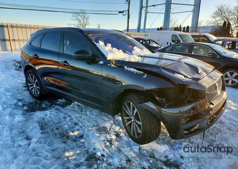 2018 Jaguar F-Pace Prestige из США, поврежденный, VIN SADCK2EV3JA268581